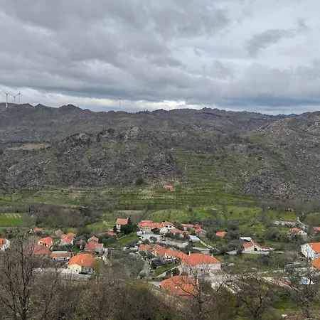 Cominhos & Quartilhos Tatil Evi *